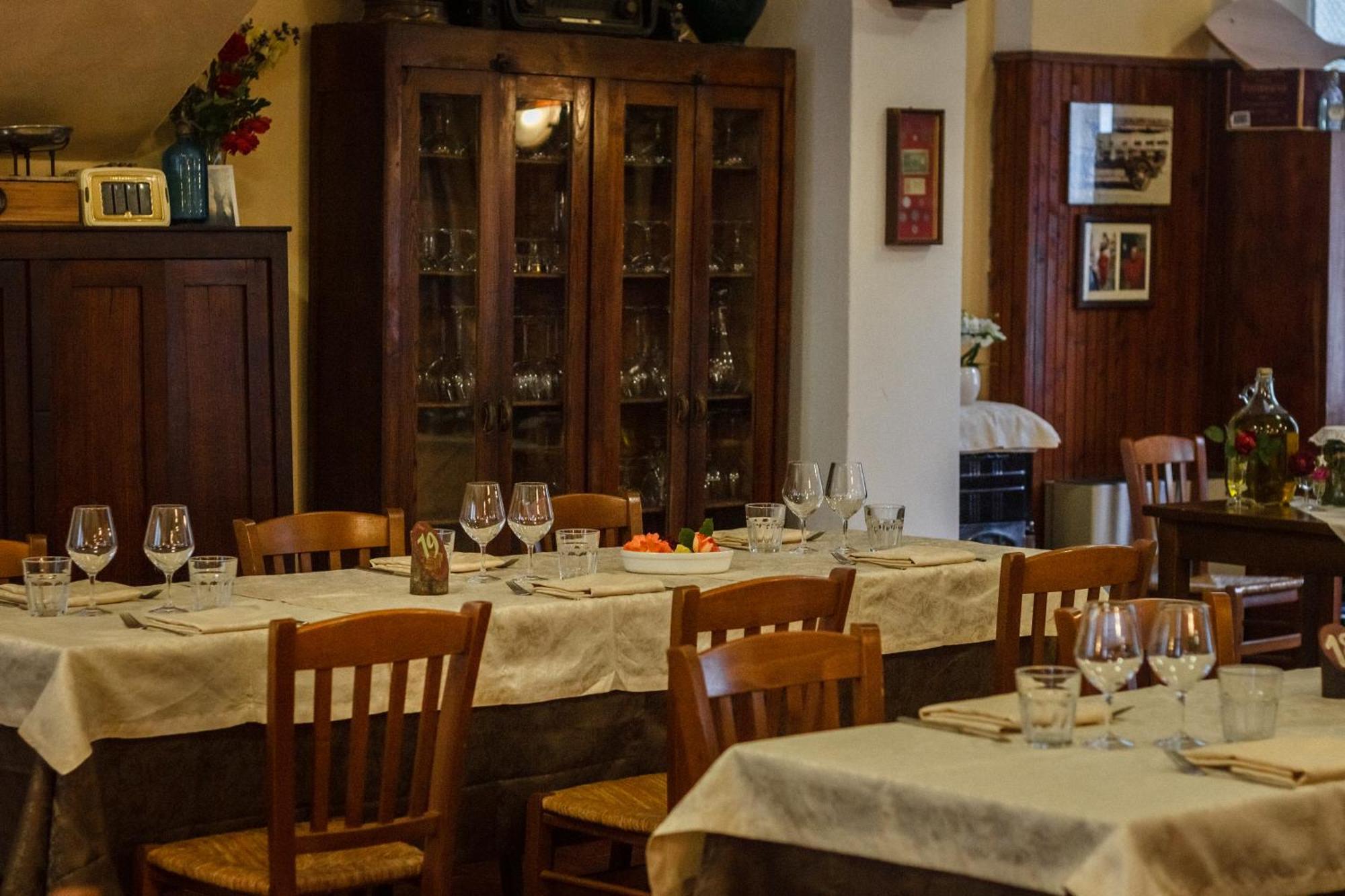 Albergo Santo Spirito Molini di Triora Eksteriør billede